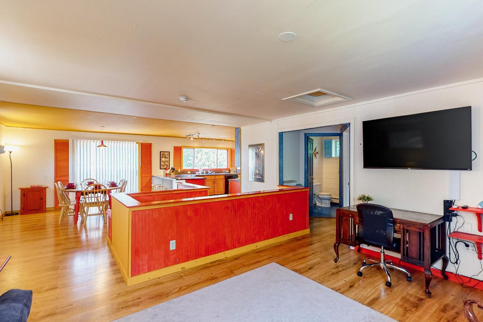 Summertime Bar Harbor Room photo